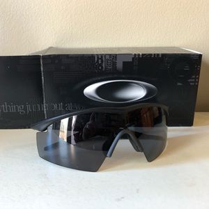 Oakley HDO Sunglasses (men’s)